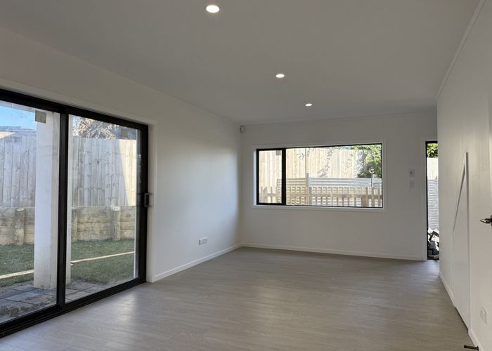  at 19 Yeoman Place, Howick, Manukau City, Auckland