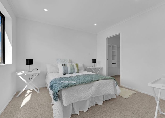  at 8C Gardiner Grove, Mangere East, Manukau City, Auckland