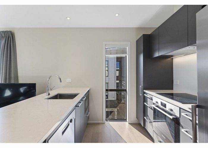  at 201/69E Hall Avenue, Mangere, Auckland