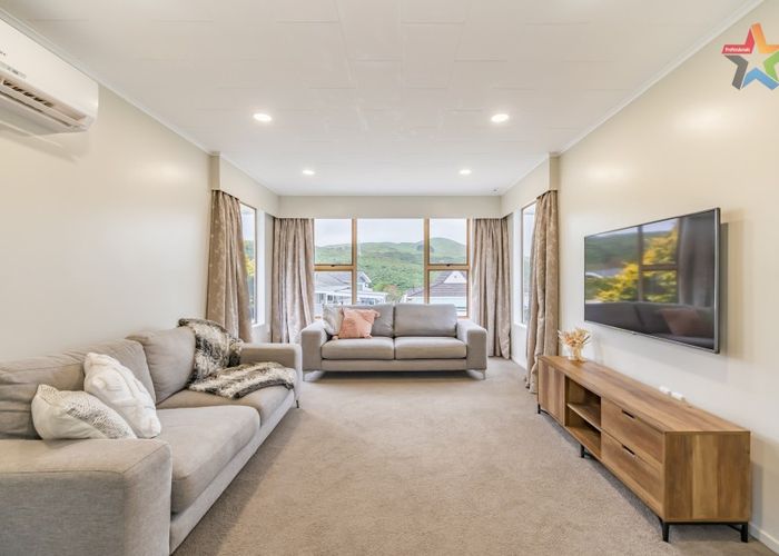  at 15 Timaru Grove, Kelson, Lower Hutt