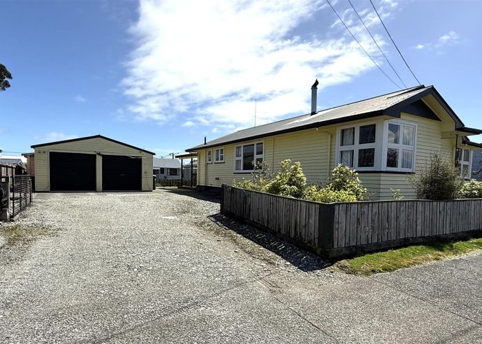  at 122 Preston Road, Greymouth, Grey, West Coast