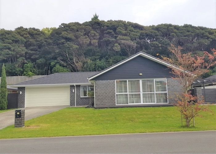  at 17 Banks Boulevard, Whitby, Porirua, Wellington