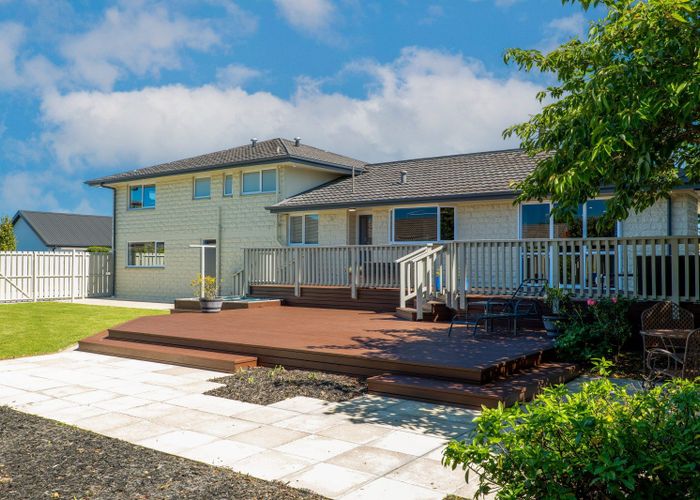  at 100a Aorangi Road, Bryndwr, Christchurch City, Canterbury