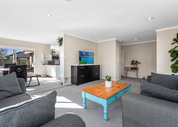 at 6 Poinsettia Place, Mount Maunganui, Mount Maunganui