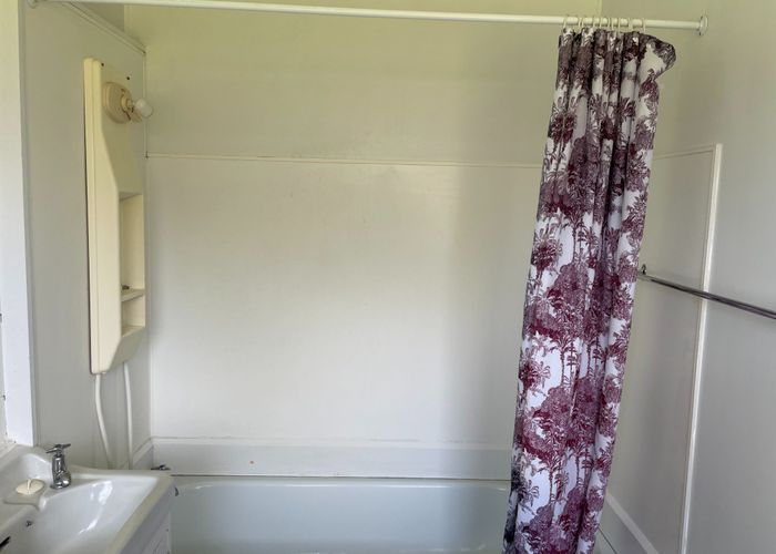  at 2/87 Nikau Road, Otahuhu, Auckland City, Auckland