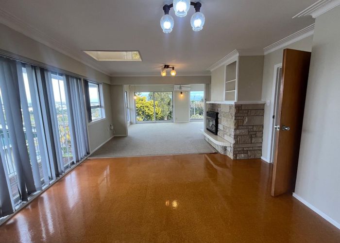 at 15 Ellesmere Crescent, Pakuranga, Manukau City, Auckland