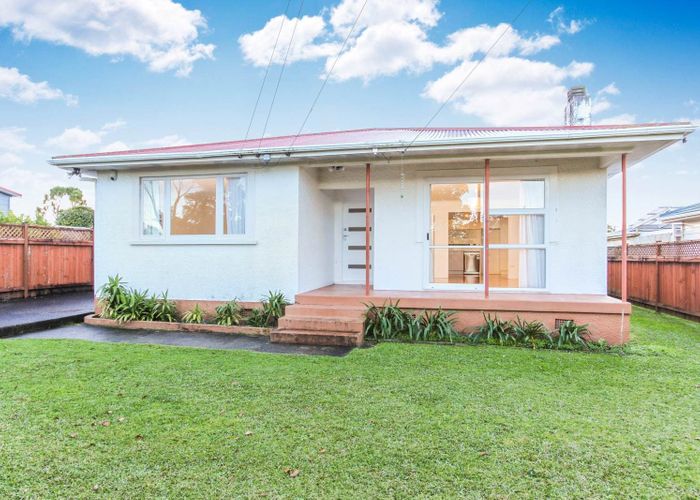  at 1/18 Koromiko Street, New Lynn, Waitakere City, Auckland