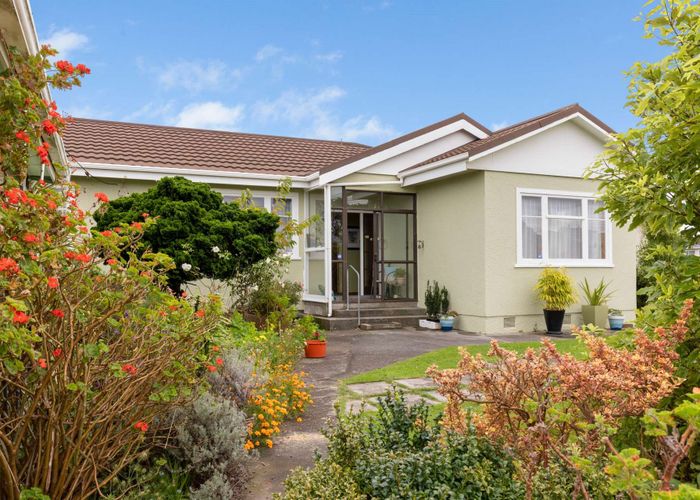For sale 5 Gloag Street, Waverley, South Taranaki, Taranaki homes.co.nz