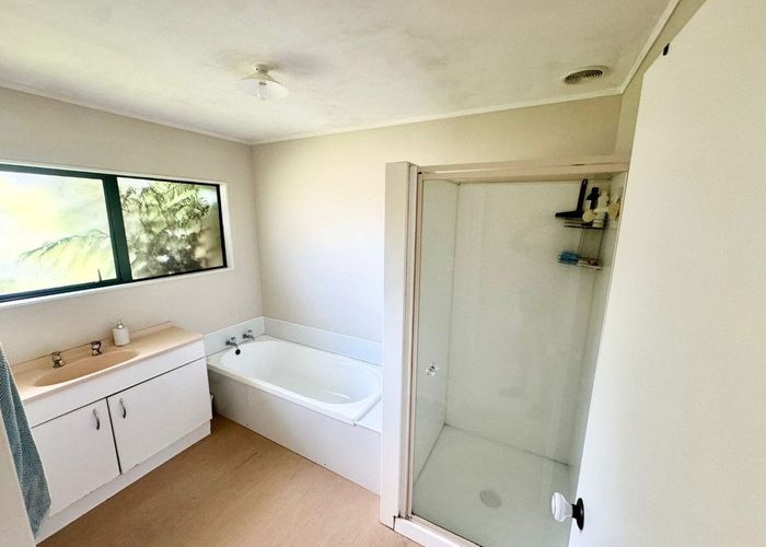  at 28A Stottholm Road, Titirangi, Waitakere City, Auckland