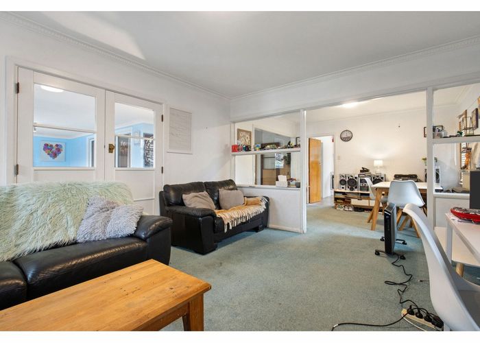  at 6 Gresham Terrace, New Brighton, Christchurch