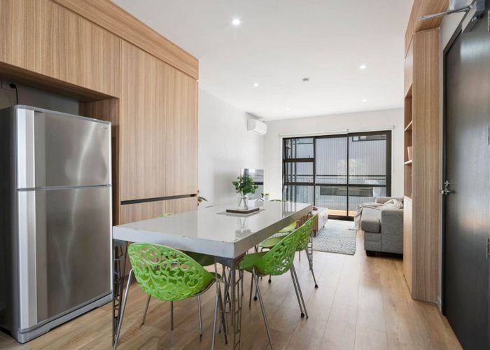  at 6/1B Egremont Street, Belmont, North Shore City, Auckland