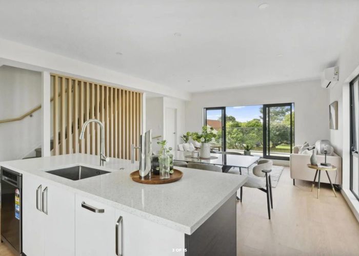  at 6/21  Erima Avenue, Point England, Auckland City, Auckland