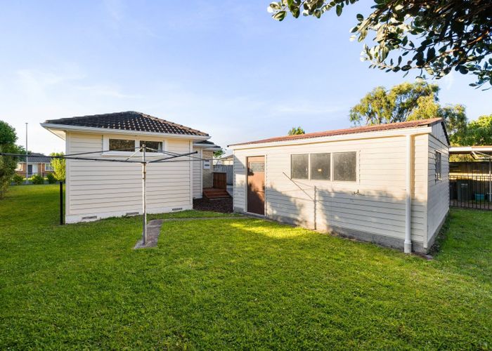  at 8 Ryan Avenue, Chartwell, Hamilton