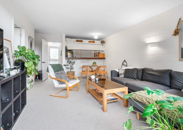  at 32/18 Edenvale Crescent, Mount Eden, Auckland City, Auckland