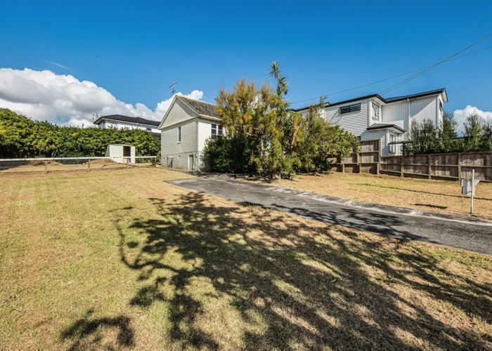  at 80 Walmer Road, Point Chevalier, Auckland