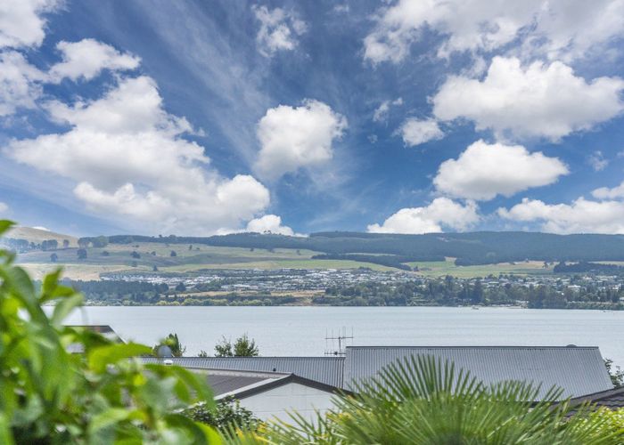  at 2/54 Hawai Street, Two Mile Bay, Taupo, Waikato