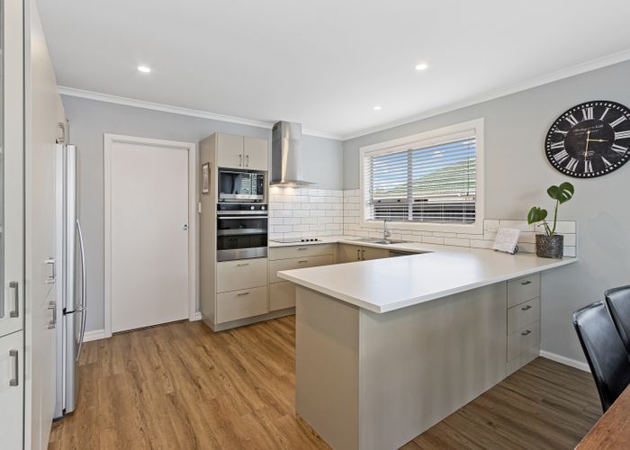 Free property data for 515 Harewood Road, Harewood, Christchurch homes.co.nz