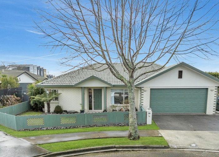  at 28 Cottesmore Place, Huntington Park, Auckland