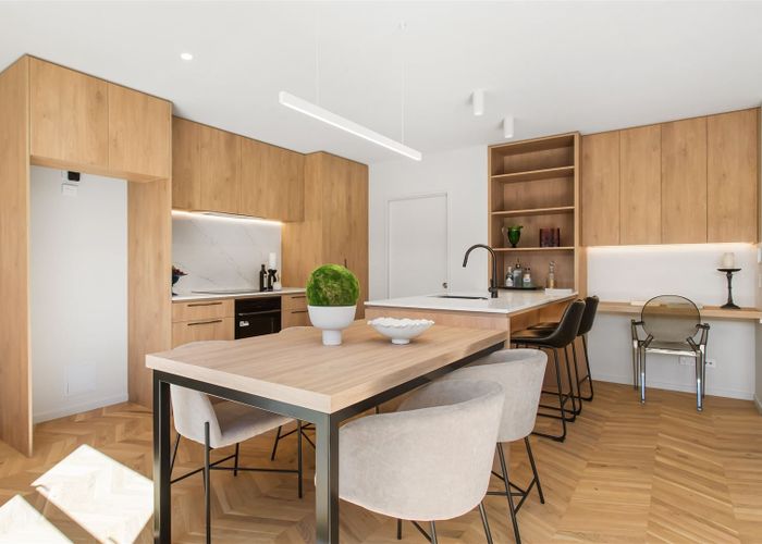  at 2/6 Naseby Street, Merivale, Christchurch