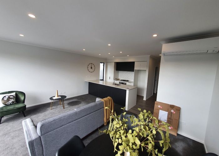  at 18 Shortfin Place, Flat Bush, Manukau City, Auckland