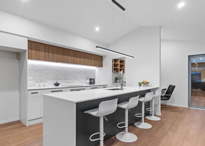  at 32 Timara Crescent, Marshland, Christchurch City, Canterbury