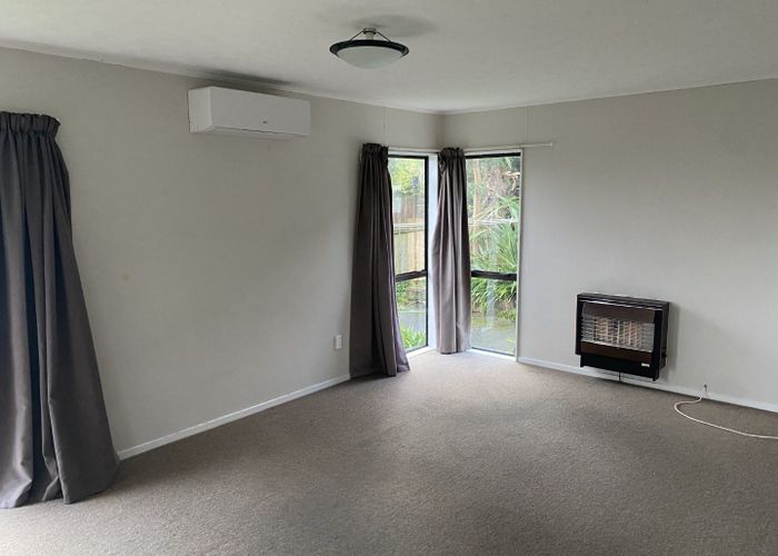  at 92 Lord Street, Stokes Valley, Lower Hutt, Wellington