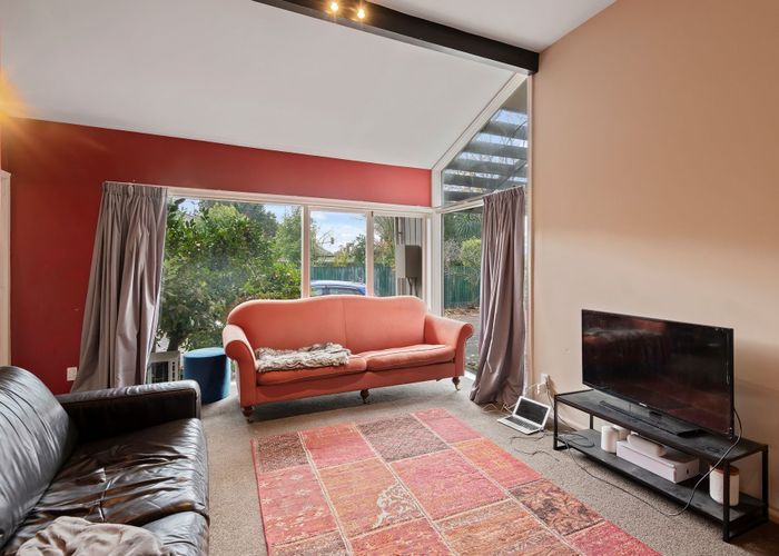  at 167 Memorial Avenue, Burnside, Christchurch