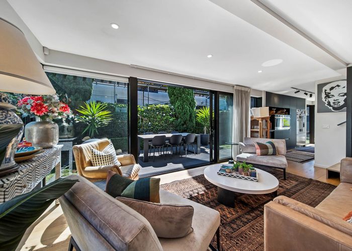  at 10 Shrewsbury Street, Merivale, Christchurch City, Canterbury