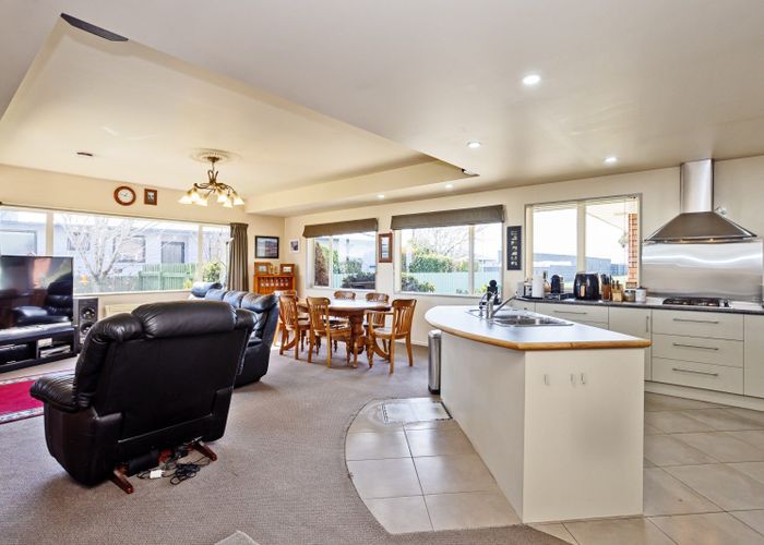  at 202 Paterson Street, Grasmere, Invercargill