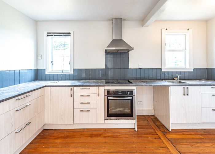  at 86 Hinau Street, Castlecliff, Whanganui