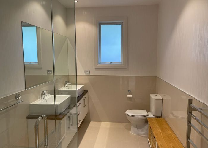  at 58 Chateau Rise, Flat Bush, Auckland