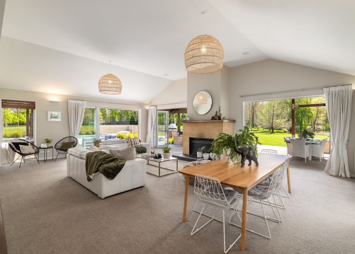  at 86 Raddens Road, Ohoka, Kaiapoi