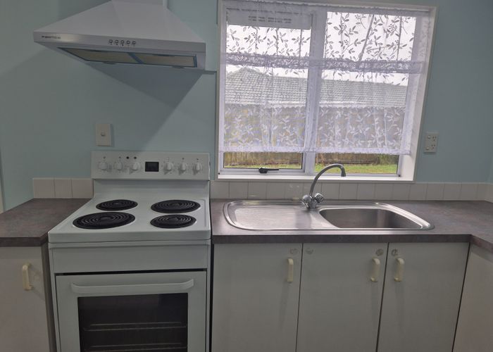  at 16 Randwich Place, Randwick Park, Manukau City, Auckland