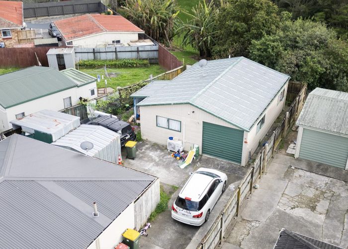  at 4 Stainton Place, Otara, Manukau City, Auckland