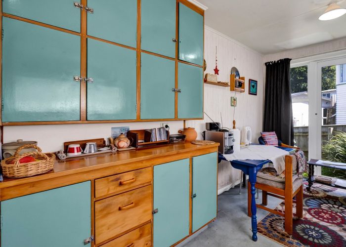  at 21 Blackmore Street, Lynmouth, New Plymouth