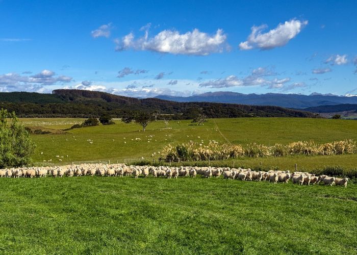  at 21 Lillburn Valley Road, Tuatapere, Southland, Southland