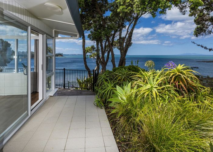  at 62 Sharon Road, Waiake, North Shore City, Auckland