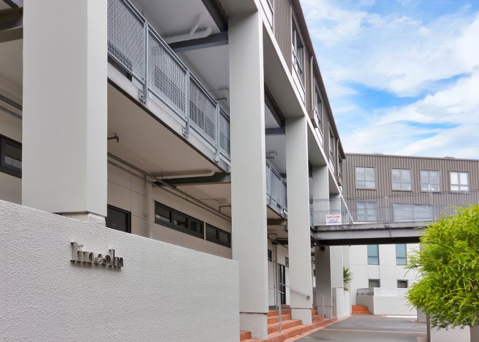  at 114/57 Mahuhu Crescent, Auckland Central, Auckland