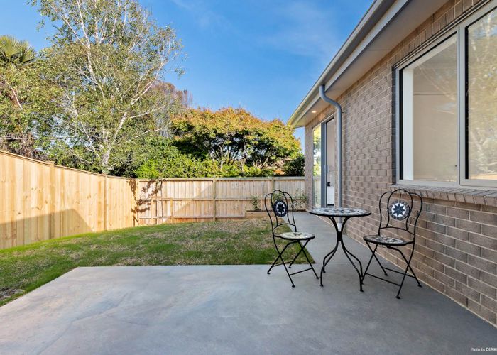  at 6 Waituarua Drive, Conifer Grove, Takanini