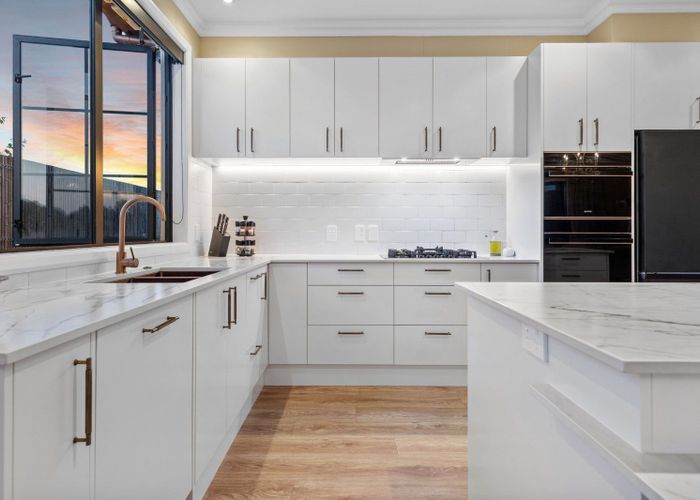  at 166 Oriental Parade, Papamoa, Tauranga, Bay Of Plenty