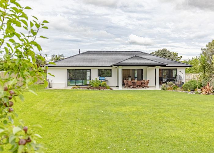  at 6 Lucknow Street, Aramoho, Whanganui