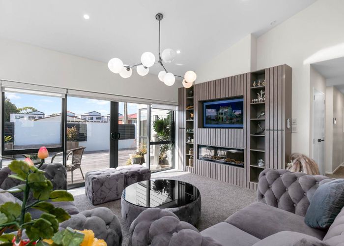  at 2A Brooklyn Avenue, Papatoetoe, Manukau City, Auckland