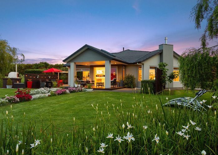  at 139 Richmond Road, Brixton, New Plymouth, Taranaki