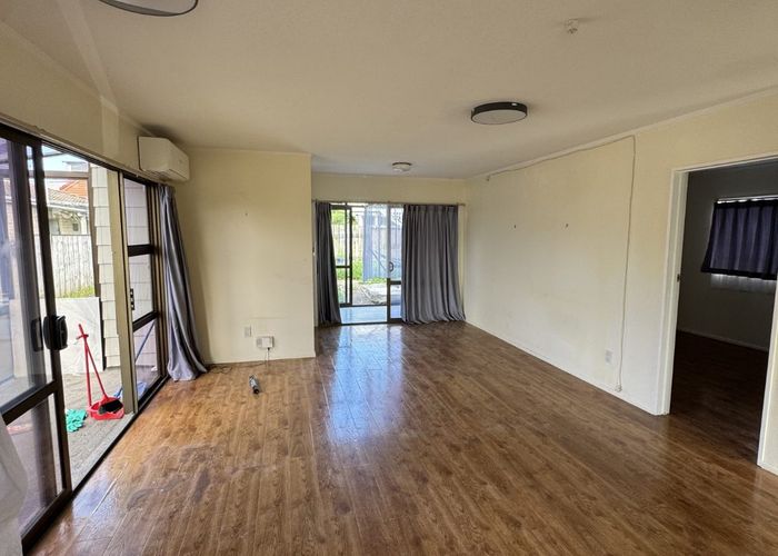  at 1/19 College Road, Northcote, North Shore City, Auckland