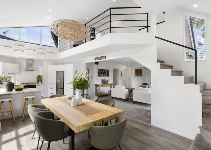  at 2/6 Castor Bay Road, Castor Bay, Auckland