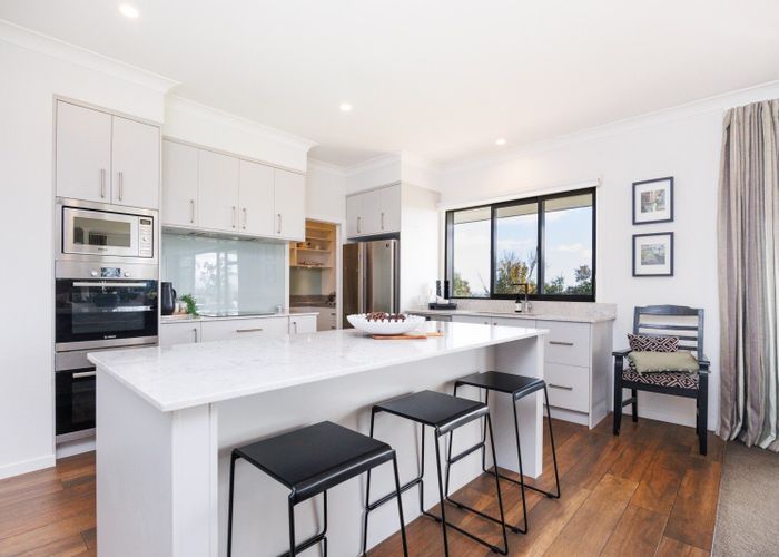  at 12 Fleetwood Lane, Turitea, Palmerston North, Manawatu / Whanganui