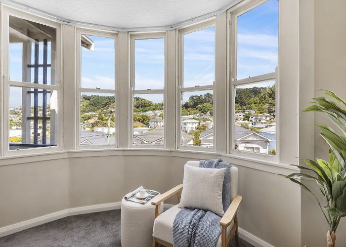  at 105 Hamilton Road, Hataitai, Wellington