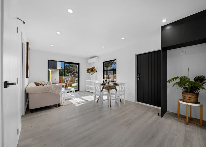  at 2/9-11 Albert Street, Otahuhu, Auckland City, Auckland