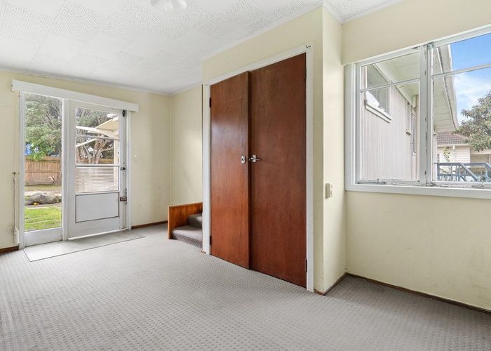  at 221 Great South Road, Manurewa, Manukau City, Auckland