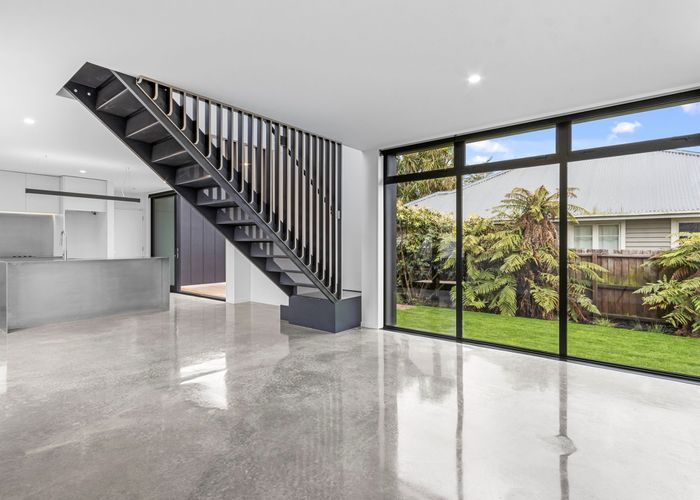  at 1/899 Ferry Road, Ferrymead, Christchurch City, Canterbury